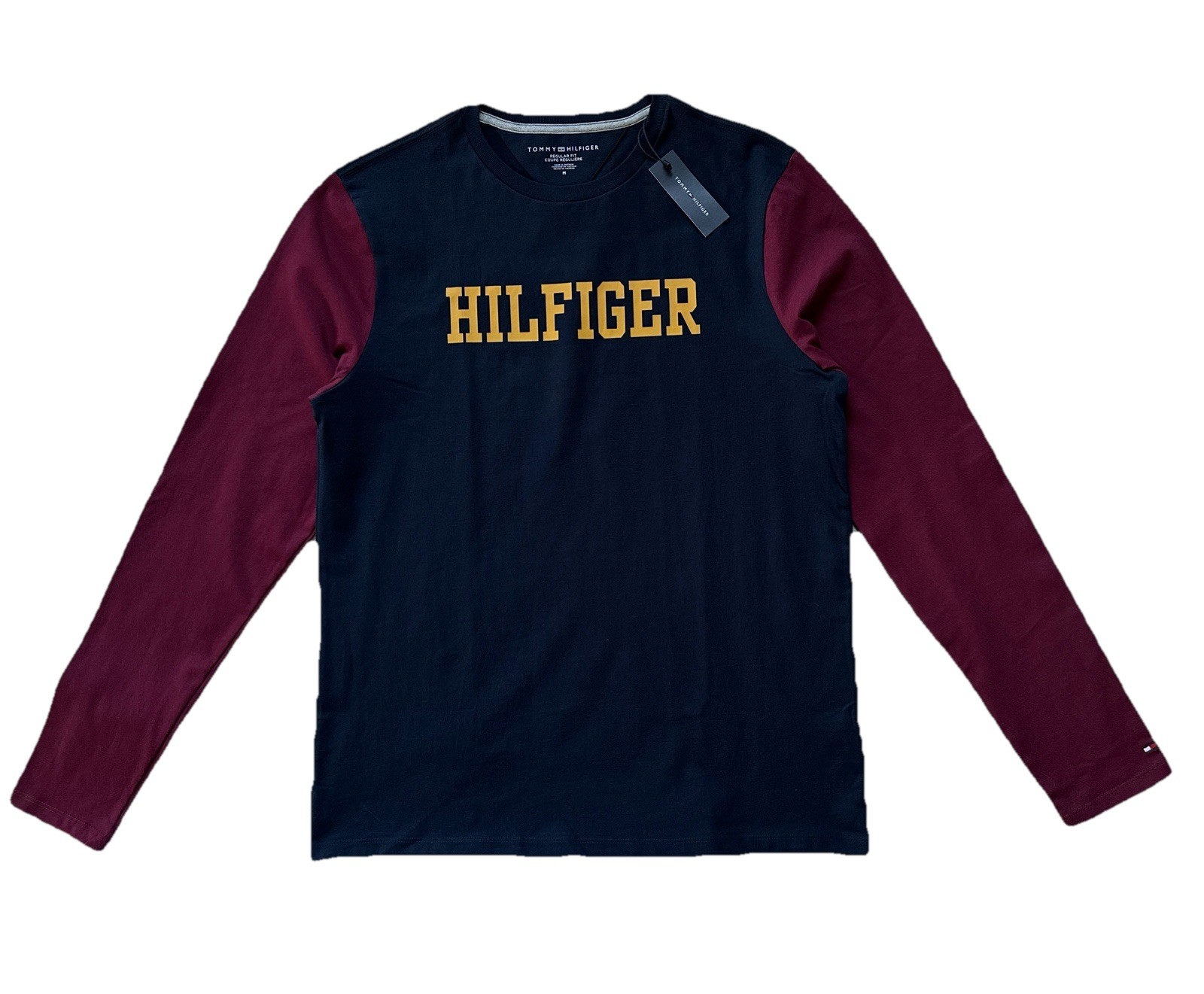 Tommy Hilfiger Men’s Regular Fit Logo Long Sleeve Tee
