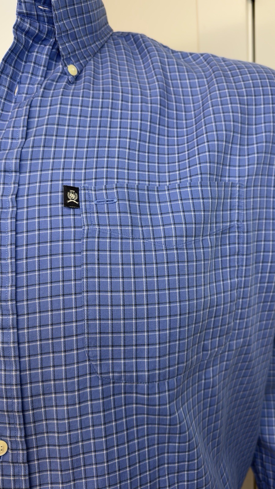 Tommy Hilfiger Men’s Large Blue Plaid Button Down Shirt 100% Cotton Long Sleeve