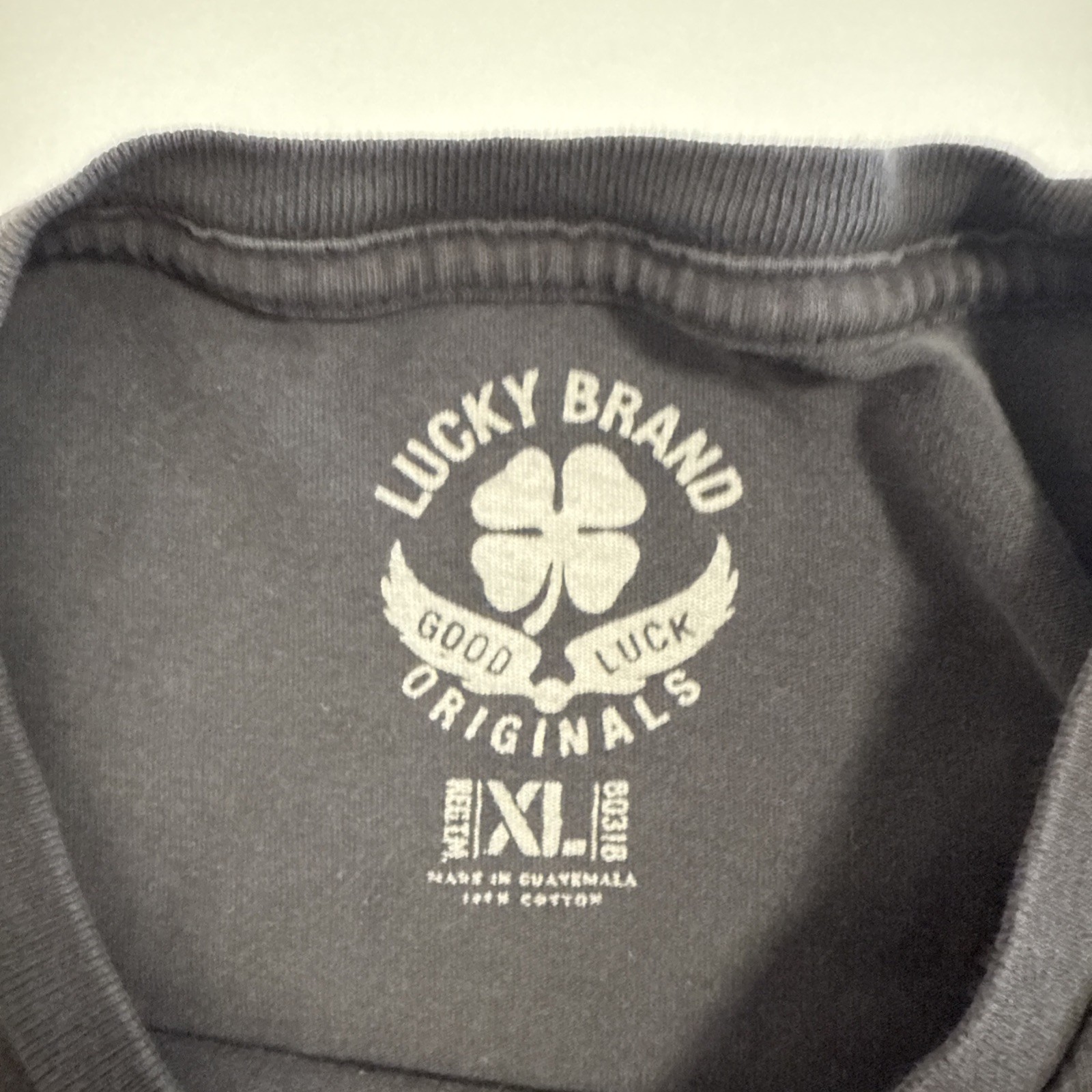 Lucky Brand T-Shirt Adult XL Charcoal Gray Short Sleeve Graphic Tee Spell Out