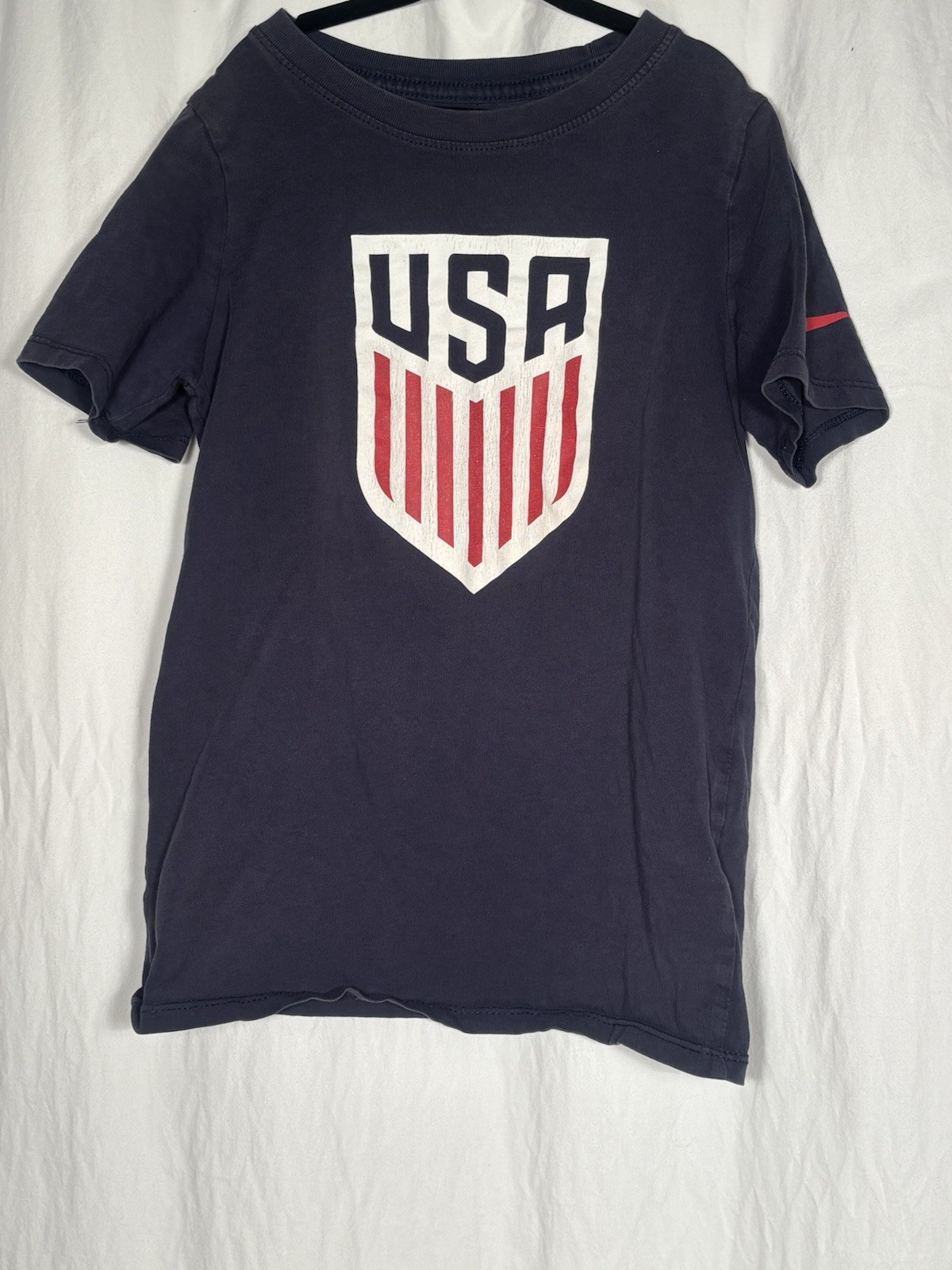 Nike USA Shirt Adult Small Navy Blue Athletic Cut Short Sleeve Pullover Tee LL15