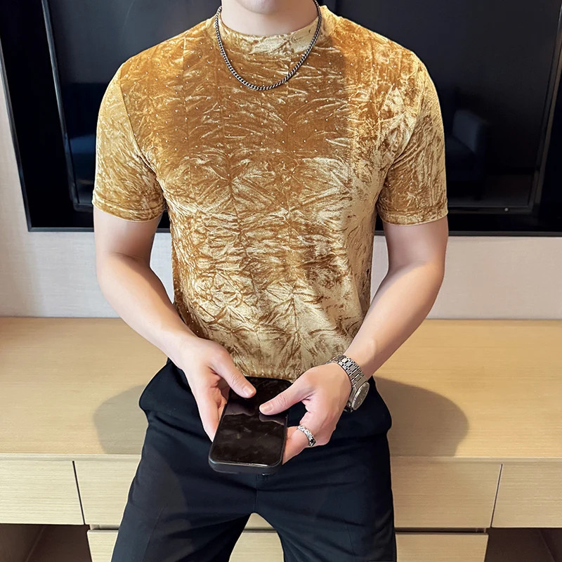 Summer Velvet Pleated Hot Stamping T-shirt for Men’s Fashion Versatile Slim Fit