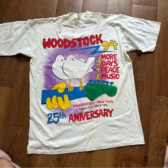 Vintage 90’s 94 Woodstock 25th Anniversary Music Festival Concert T Shirt TD1029
