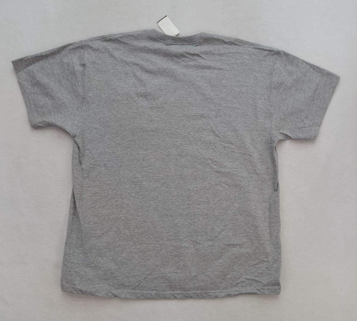 Russell Athletic Men’s T-Shirt Size L Gray Short Sleeve Pocket Crew Neck NEW
