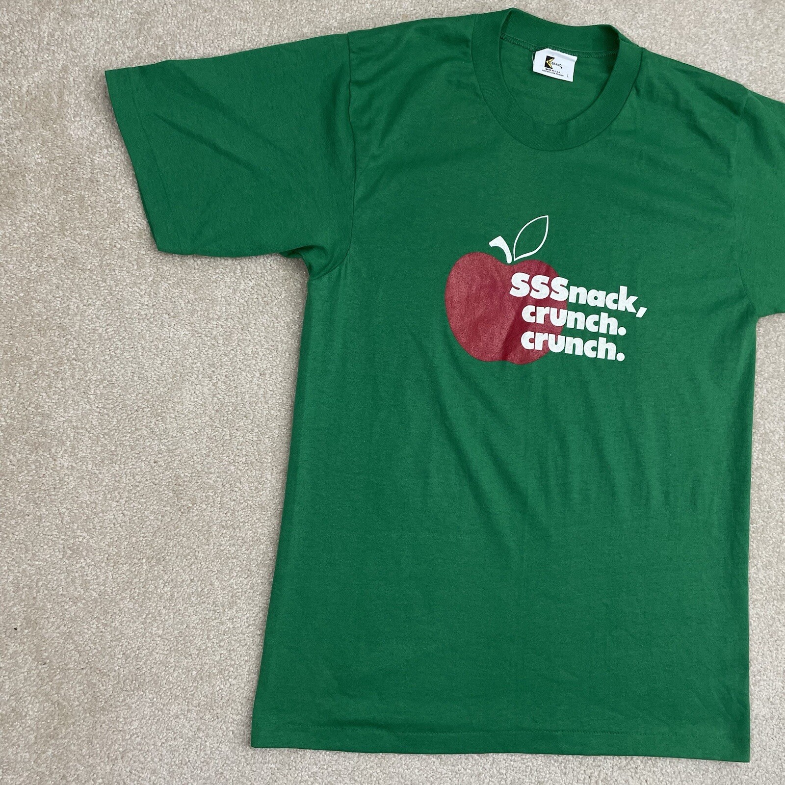 EUC! Vintage 80s Apple Green T Shirt Adult Mens S/M Fit 50/50 Graphic K-Brand
