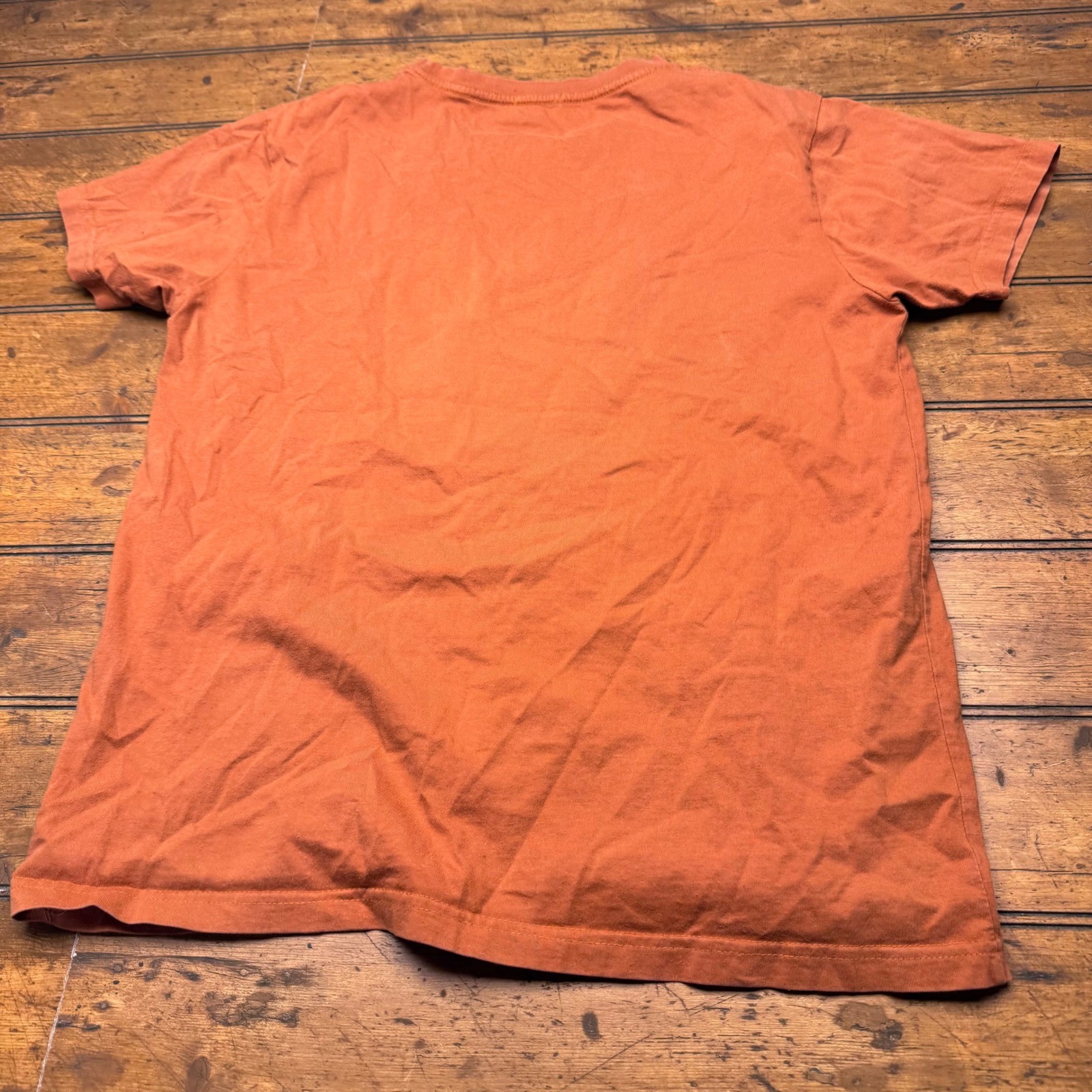 Bewakoof Burnt Orange Peeking Eyes Graphic T-Shirt Mens Large Short Sleeve Tee