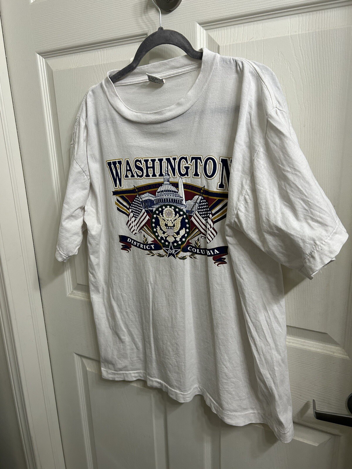 Men’s Washington District Of Columbia Size Large Vintage SB Apparel Graphic