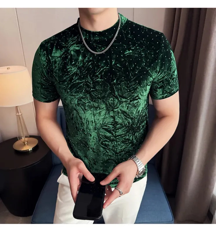 Summer Velvet Pleated Hot Stamping T-shirt for Men’s Fashion Versatile Slim Fit