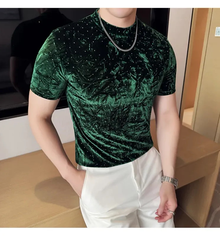 Summer Velvet Pleated Hot Stamping T-shirt for Men’s Fashion Versatile Slim Fit