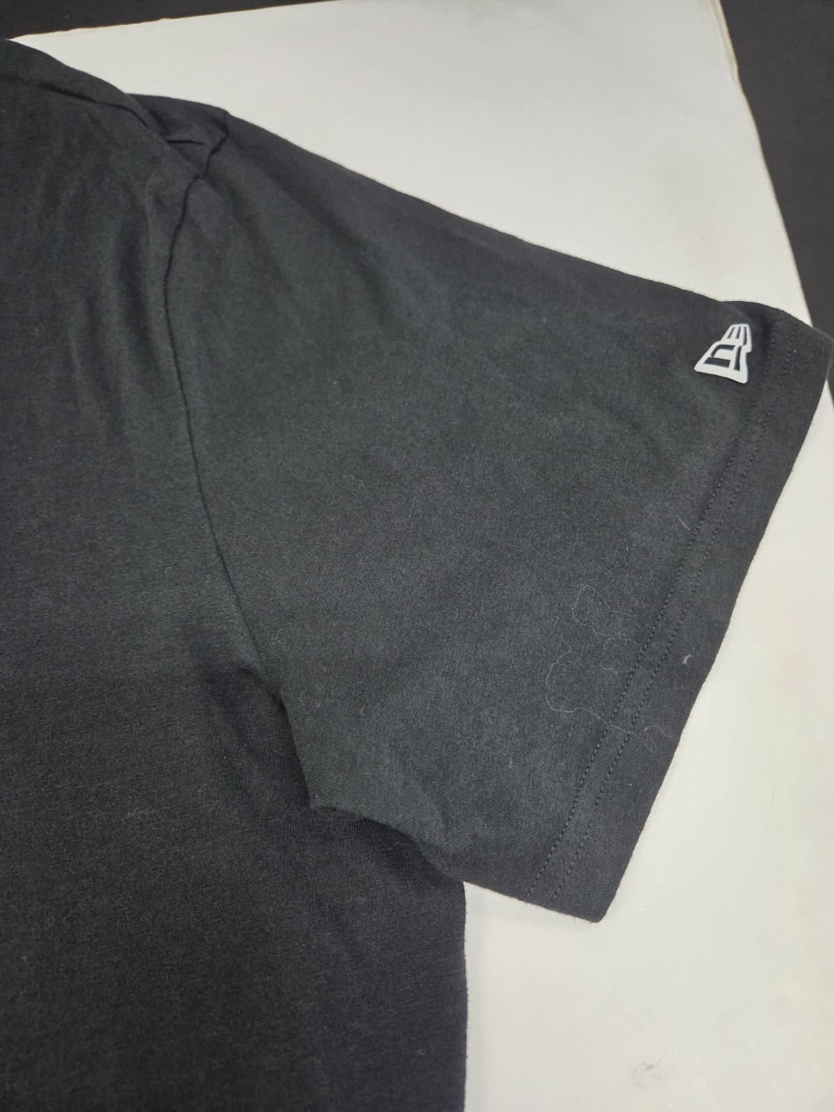 New Era Full Gorilla Black T Shirt Size Polyester/Cotton/Rayon Size 4XL #7592