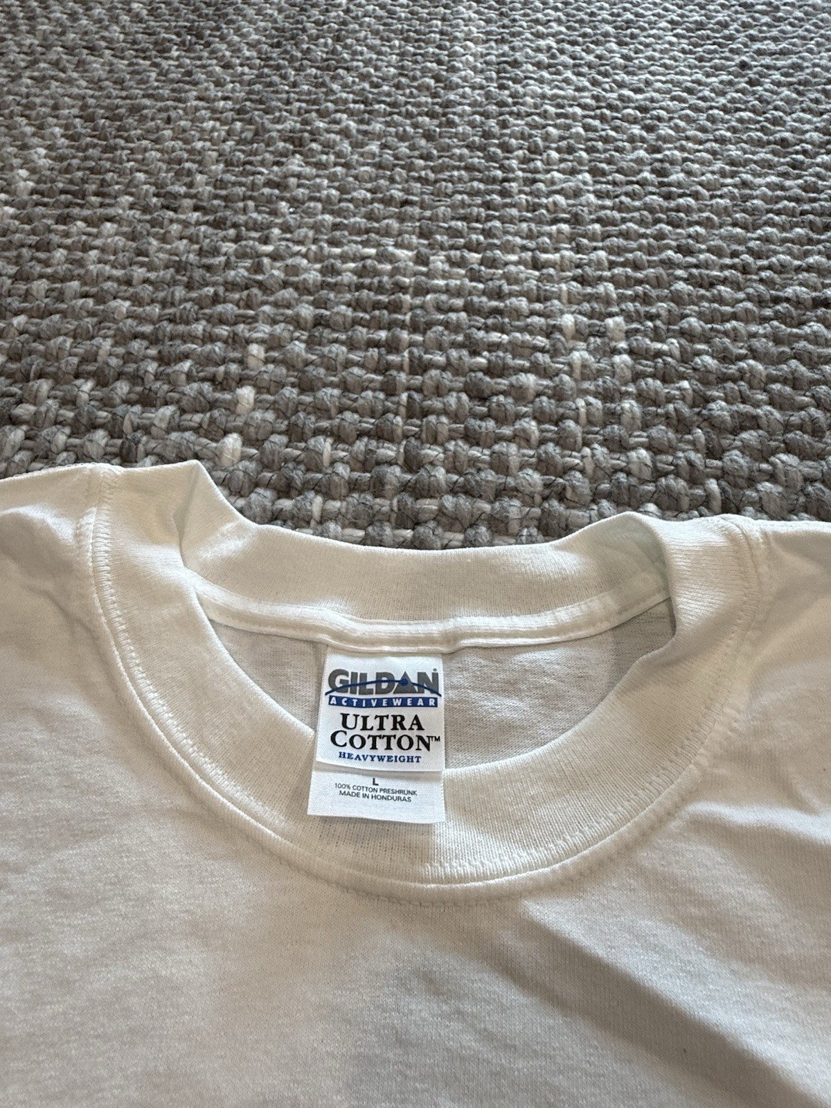 VTG Gildan Ultra Cotton White Deer Park Graphic Print Crew Neck T-Shirt Size L