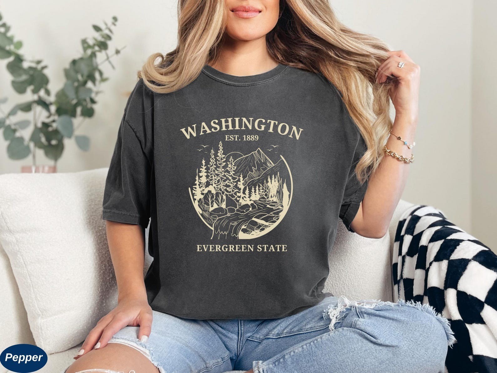 Washington Shirt Travel Gift for Washington Trip Lovers Souvenir Tee