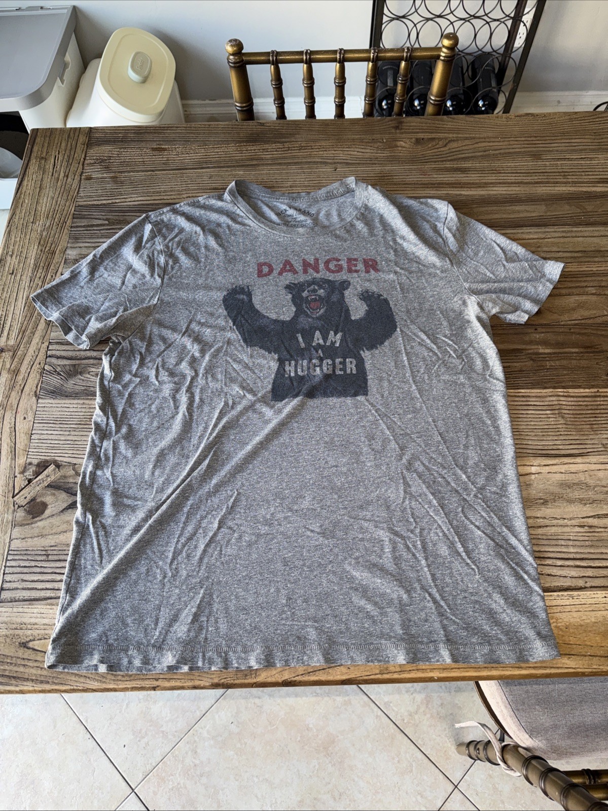 Mens Lucky Brand Danger I Am A Hugger Bear Large T-Shirt