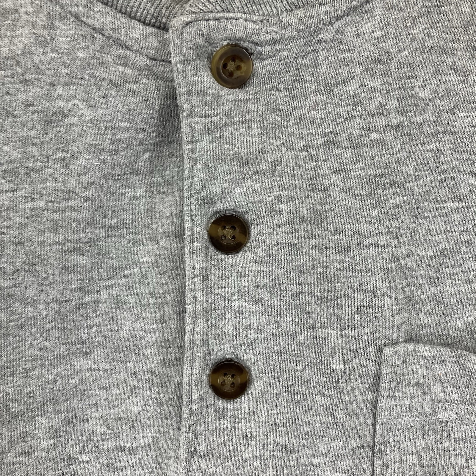 Y2K Carhartt T Shirt XL Heather Gray Henley Neck LS Heavy Cotton Blend 2016 EUC